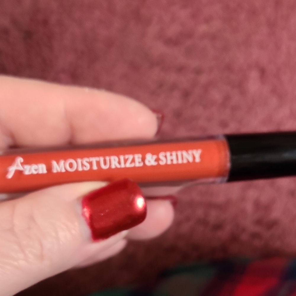 Hydrating Lip Gloss — Orange Shine